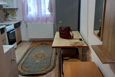 Garsonieră decomandată în Central - 5