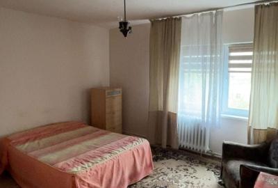 Apartament cu 3 camere decomandat, mobilat în Exterior Est - 10