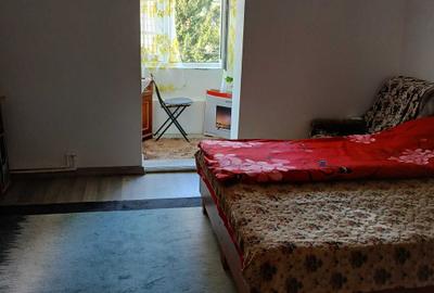Apartament cu 3 camere decomandat în Zamora - 4