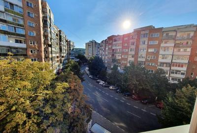 Apartament cu 2 camere decomandat în Central - 3