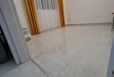 Apartament cu 3 camere semidecomandat în Central - 3