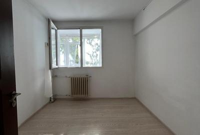 Titan 3 Camere Bloc Tip H  Caramida Reabilitat5 Min Metrou Titan 2 Min IOR 2 Bai - 3