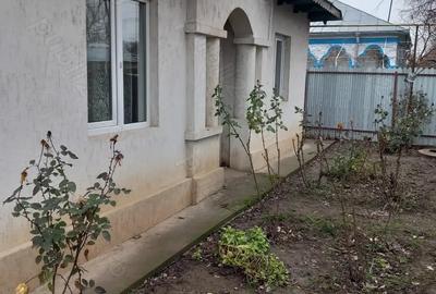 Casă cu 3 camere în Tichilești - 6