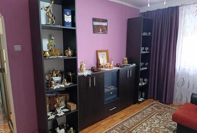 Apartament cu 3 camere decomandat în Central - 11