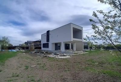 Casă cu 6 camere cu Teren 1380 Mp în Odăi - 17