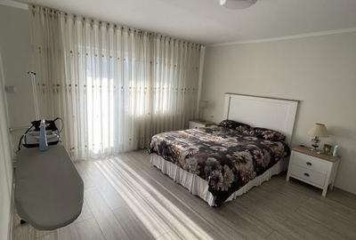 Apartament cu 4 camere decomandat în Turda - 4