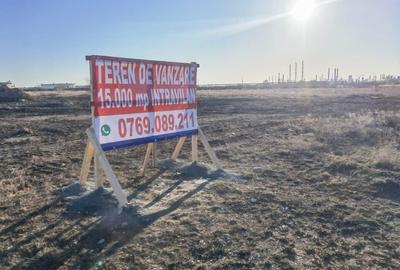 Teren de 15000 mp, în Central