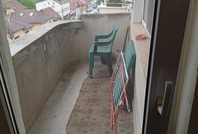 Apartament cu 4 camere decomandat în Deve - 7