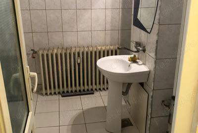 MANGALIA - Inchiriez Spatiu Comercial, central, 13mp, str. Stefan cel Mare - 8