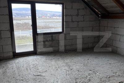 Casă cu 4 camere în Central - 11