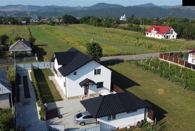 Casă cu 4 camere în Central - 5