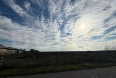 Teren de 19240 mp, în Central