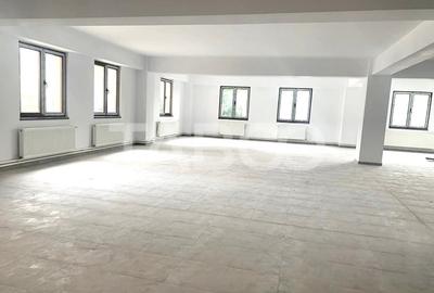 Spatiu comercial de inchiriat de 600 mp zona Centrala in Sibiu - 2