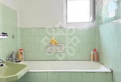 Apartament cu 4 camere de vanzare la etajul 3 in Nufarul - 2