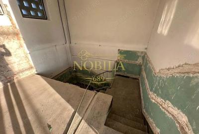 Spațiu comercial, de 900 mp, în Central - 17