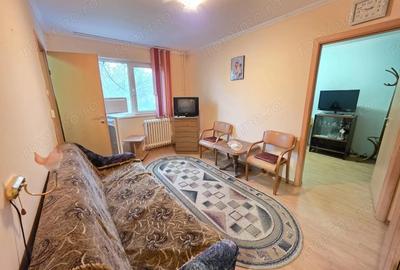 De inchiriat apartament 2 camere zona Sagului - 1