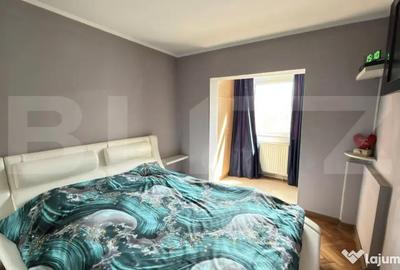 Apartament cu 3 camere semidecomandat în Micro 16 - 2