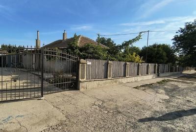 Casă cu 4 camere în Eforie - 3