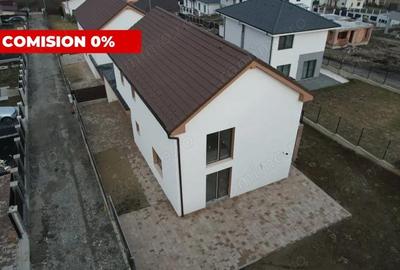 Casă cu Canalizare în Chinteni