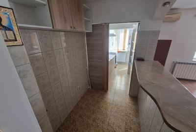 Garsoniera zona FAR - 3