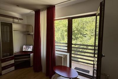 Apartament cu 2 camere în Noua - 7