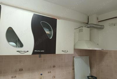 Garsonieră decomandată în Central - 9