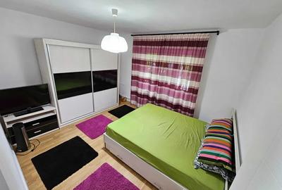 Apartament 2 camere, 60 mp, decomandat, parcare, centrala, ac, Mihai Bravu