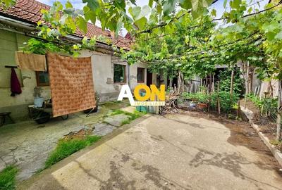Casa veche, 5 camere, 287 mp teren, zona Prefectura. Necesita renovare - 2
