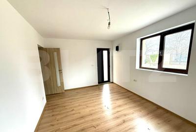 Casă cu 3 camere cu Teren 454 Mp în Răzvad