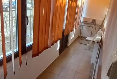 Apartament cu 3 camere decomandat în Exterior Vest - 8