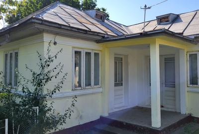Casă individuală cu 4 camere cu Garaj în Clipicești - 2