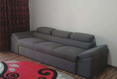 Apartament cu 2 camere semidecomandat în Craiovița Nouă