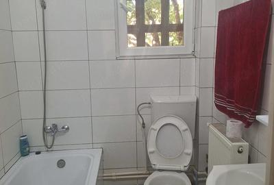 Apartament cu 3 camere semidecomandat în Central - 4