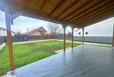 Casă cu 5 camere cu Teren 500 Mp în Central - 2