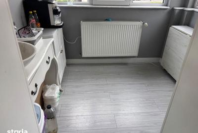 Spațiu comercial, de 120 mp, în Central - 3