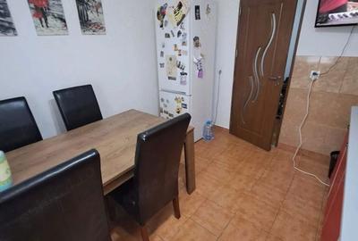 Apartament cu 2 camere semidecomandat în Calea București - 4