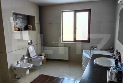 Casa, zona Codrisor - 3