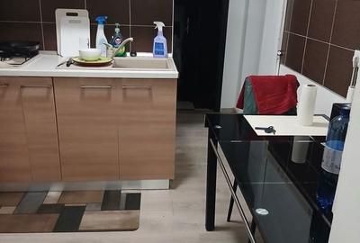 Apartament cu 2 camere semidecomandat în Central - 3