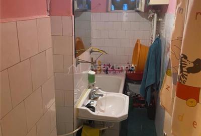 Apartament 2 camere - Velenta- 39 mp - - 2