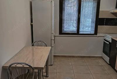 Garsonieră decomandată în Central - 1