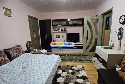 Apartament cu 2 camere semidecomandat, mobilat în Dristor