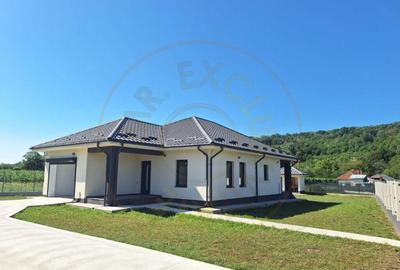 Casa de vanzare in Draganu-Arge?, priveli?te de povest - 3