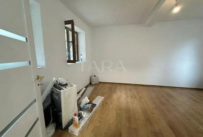 Apartament la casa, curte interioara, NTT DATA, 2 camere decomandate.