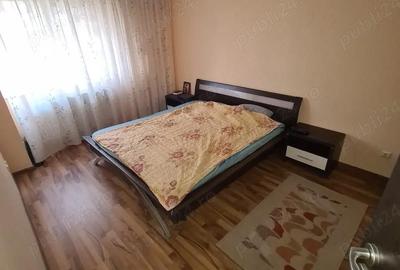 Apartament cu 3 camere decomandat în Vitan - 3