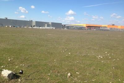 Teren 15.000 mp Intravilan > Lângă METRO – JUMBO – AUCHAN > Deschidere 107 m - 3