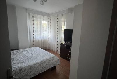 Apartament cu 3 camere decomandat în Rolast - 4