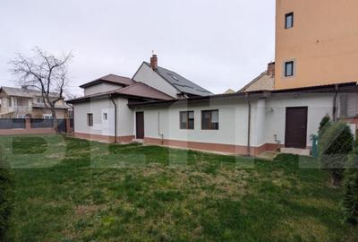 EXCLUSIVITATE Casa individuala complet renovata confo - 1