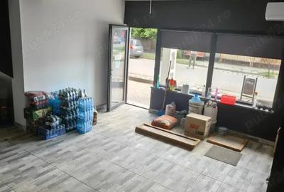 Spațiu comercial, de 1 mp, în Central - 3