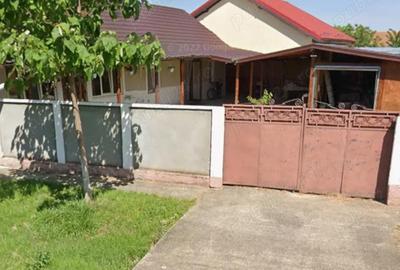 Casă cu 4 camere cu Teren 521 Mp în Central - 3