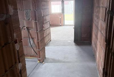 Casă cu 3 camere cu Teren 502 Mp în Șag - 5